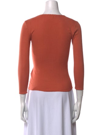 DÔEN Crew Neck Three-Quarter Sleeve Top