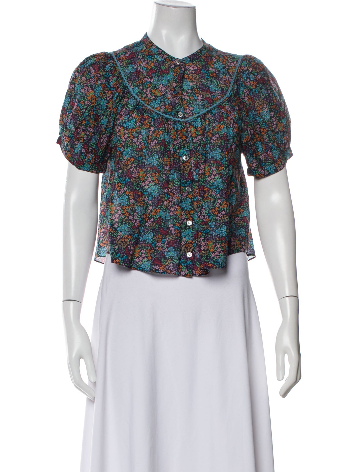 DÔEN Floral Print Crew Neck Crop Top