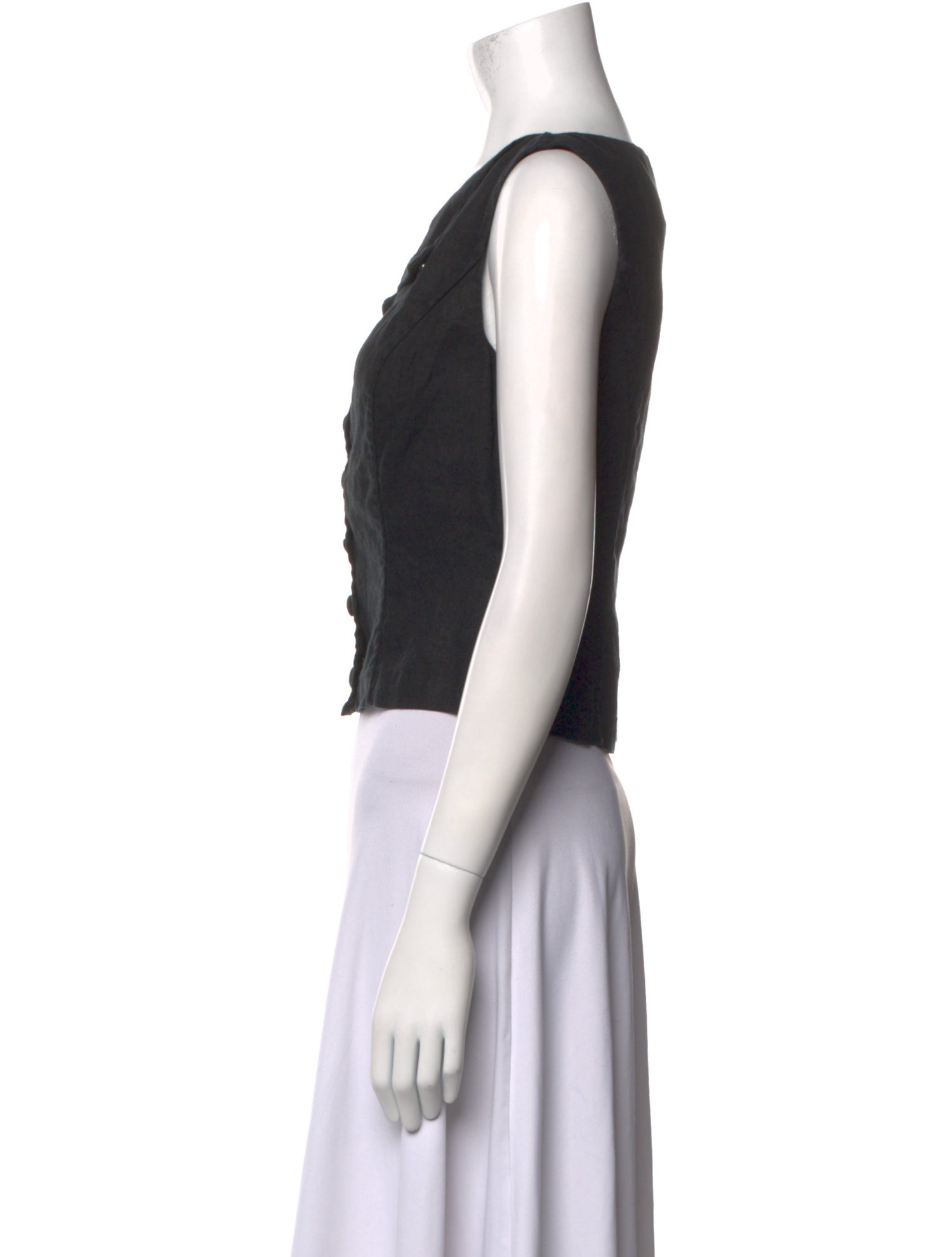 DÔEN V-Neck Sleeveless Crop Top