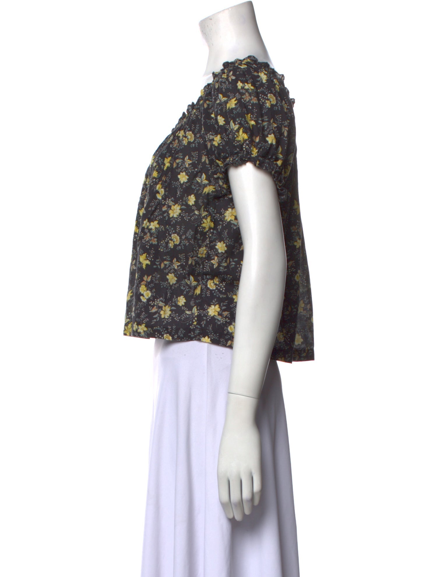 DÔEN Floral Print Scoop Neck Crop Top