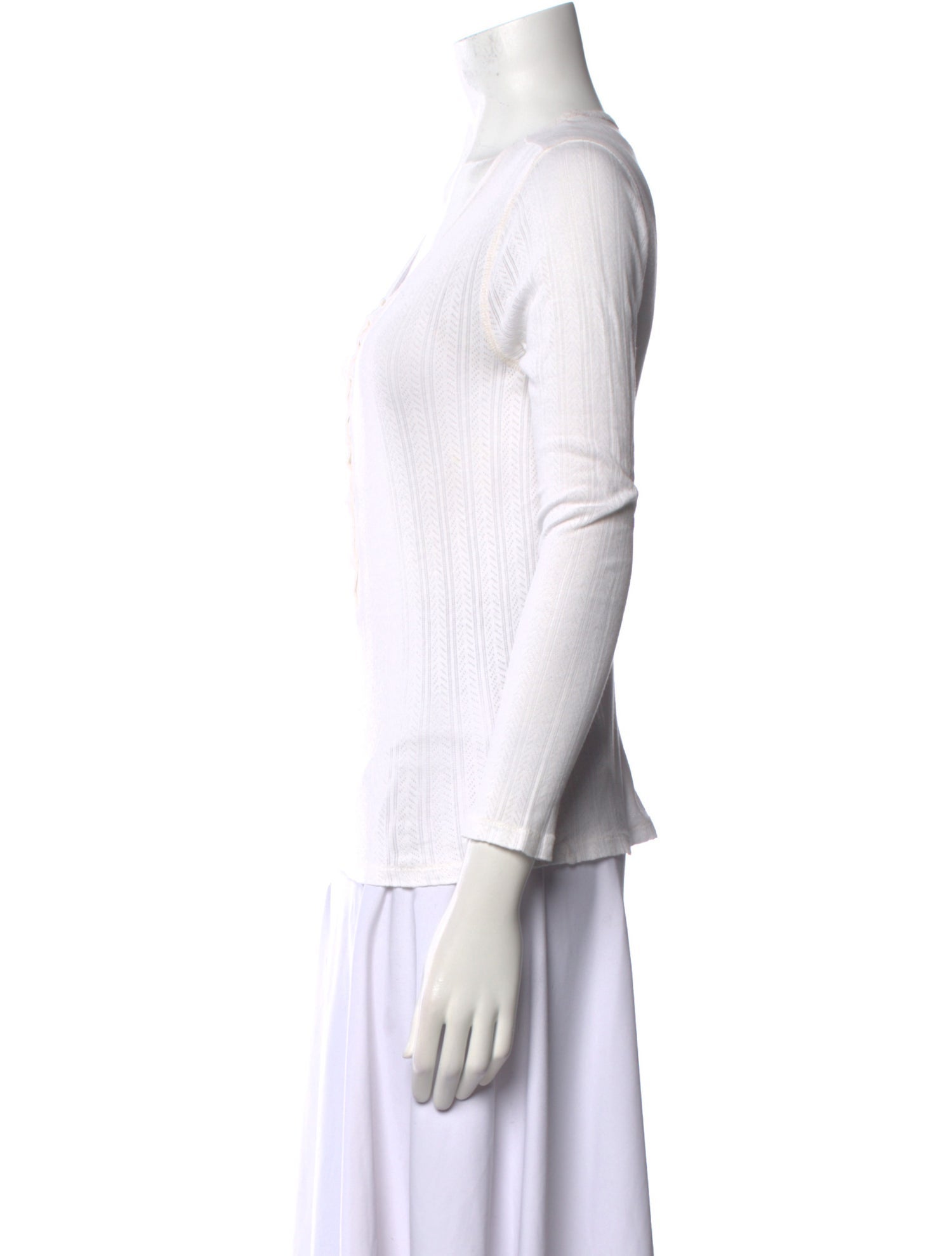 DÔEN Scoop Neck Three-Quarter Sleeve Top