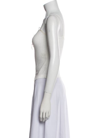 DÔEN Square Neckline Sleeveless Crop Top