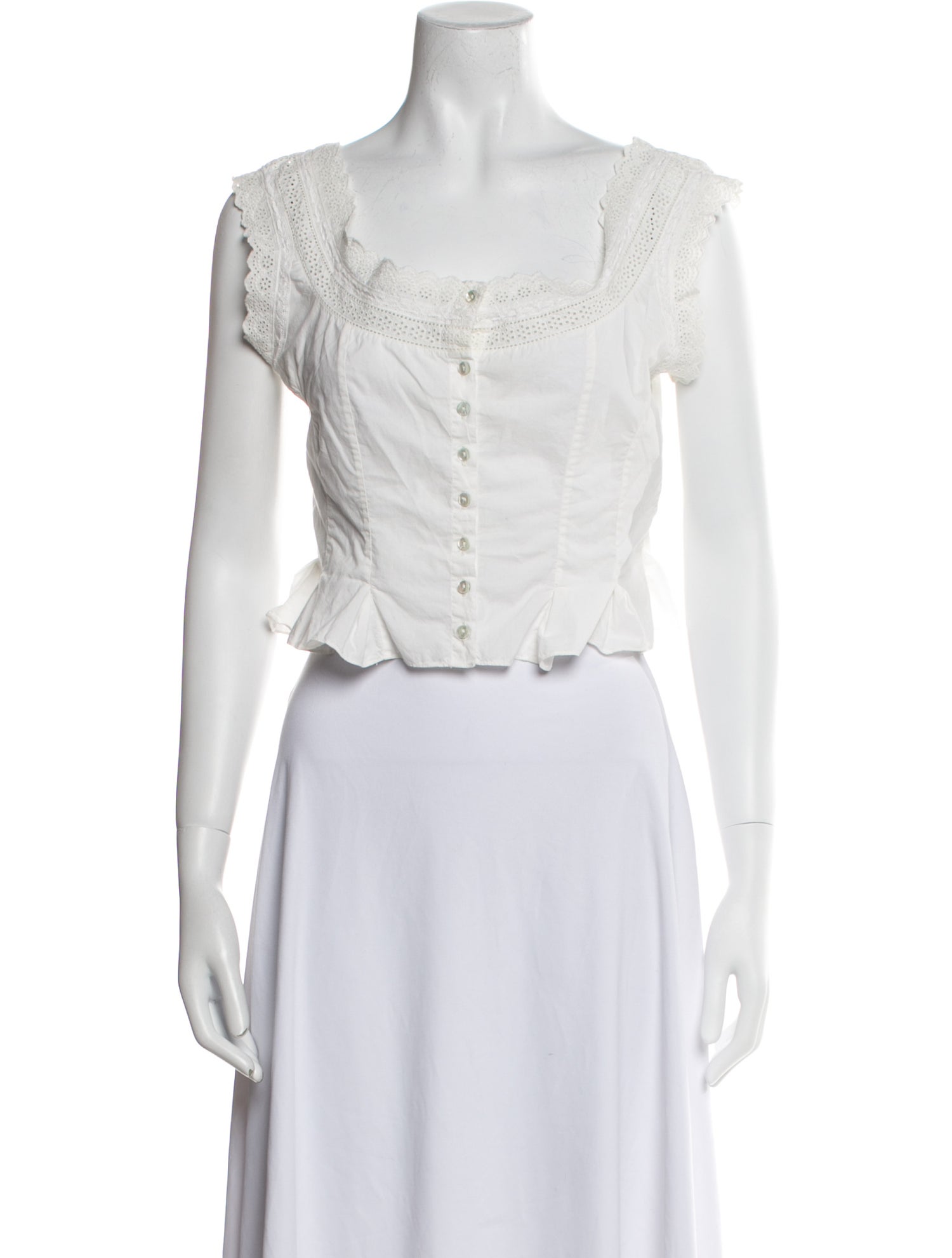 DÔEN Square Neckline Sleeveless Crop Top