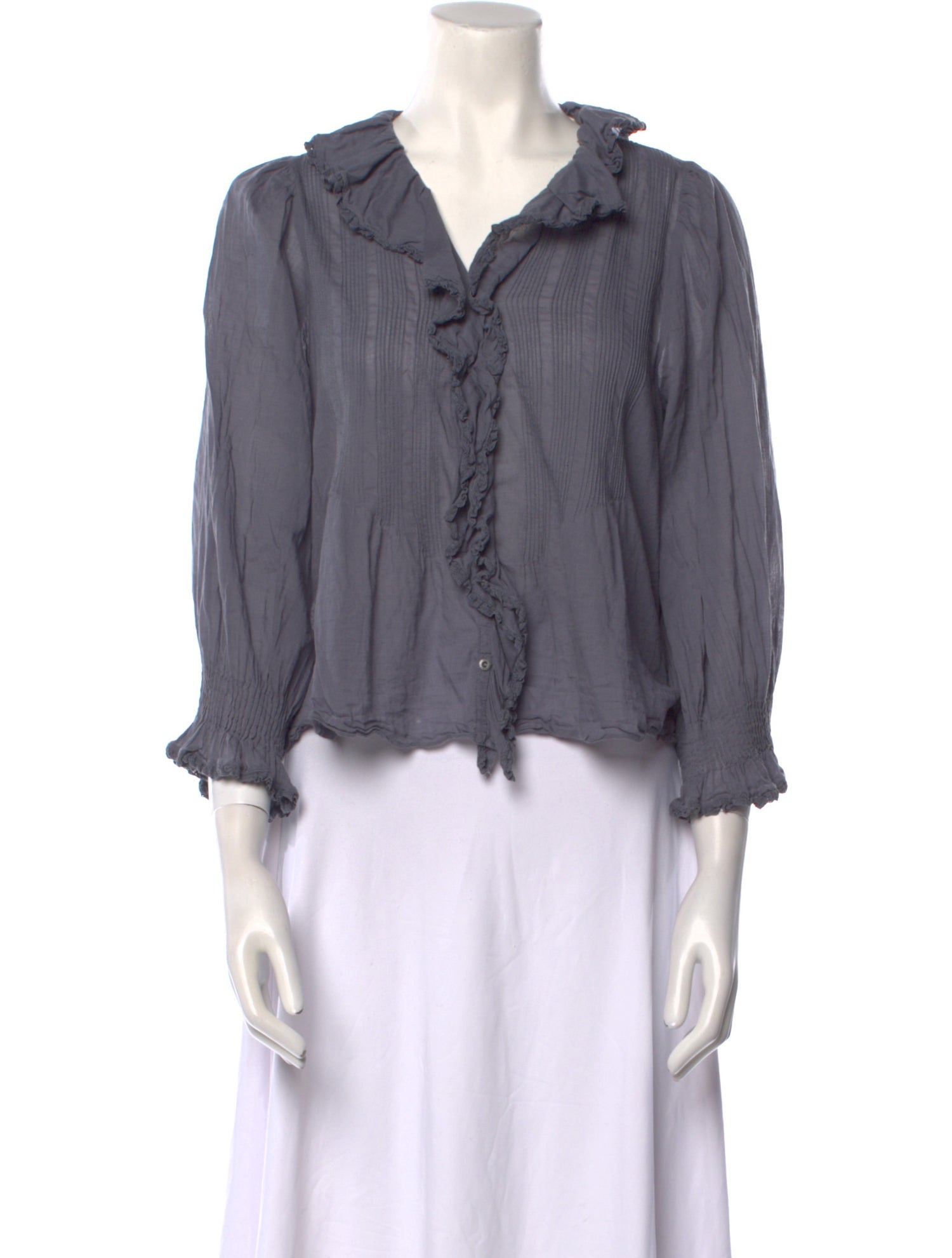 DÔEN V-Neck Three-Quarter Sleeve Blouse