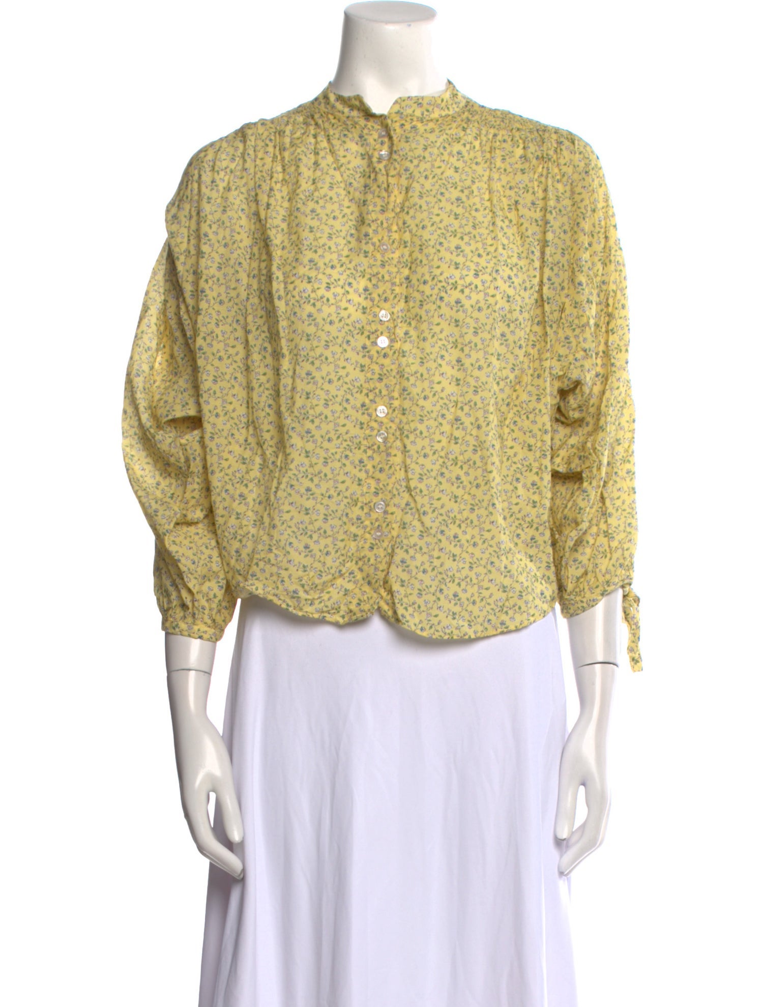 DÔEN Floral Print Mock Neck Crop Top