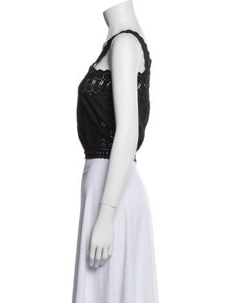 DÔEN Square Neckline Sleeveless Crop Top