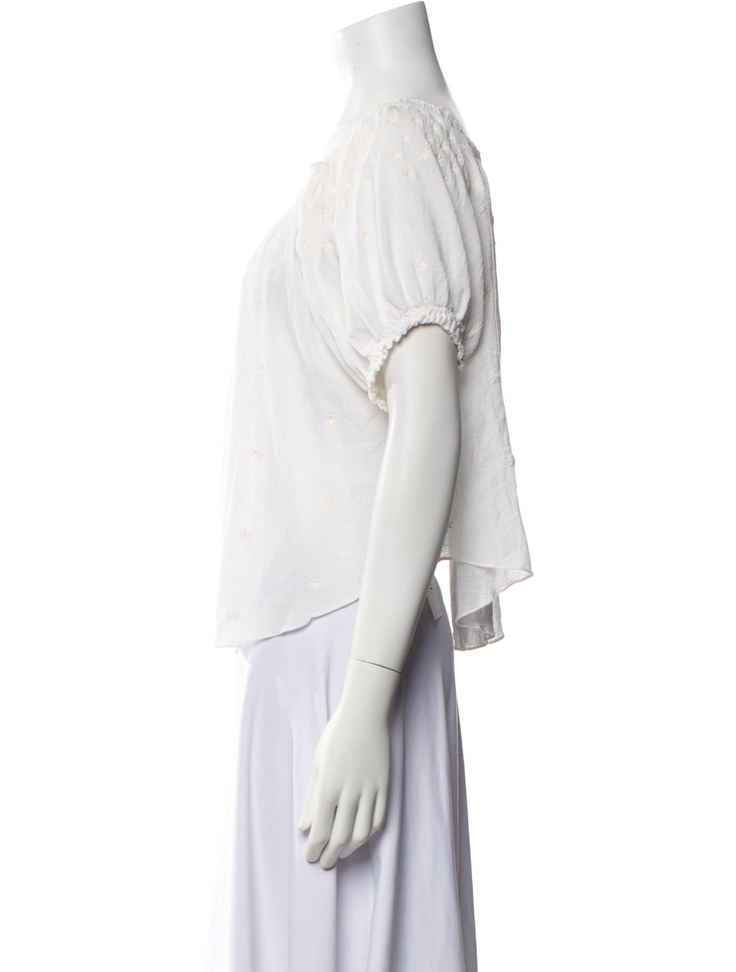 DÔEN Scoop Neck Short Sleeve Blouse