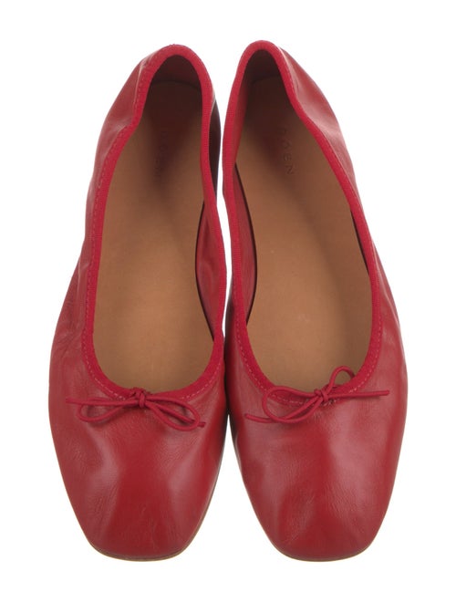 DÔEN Leather Bow Accents Ballet Flats