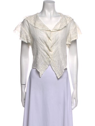 DÔEN V-Neck Short Sleeve Crop Top