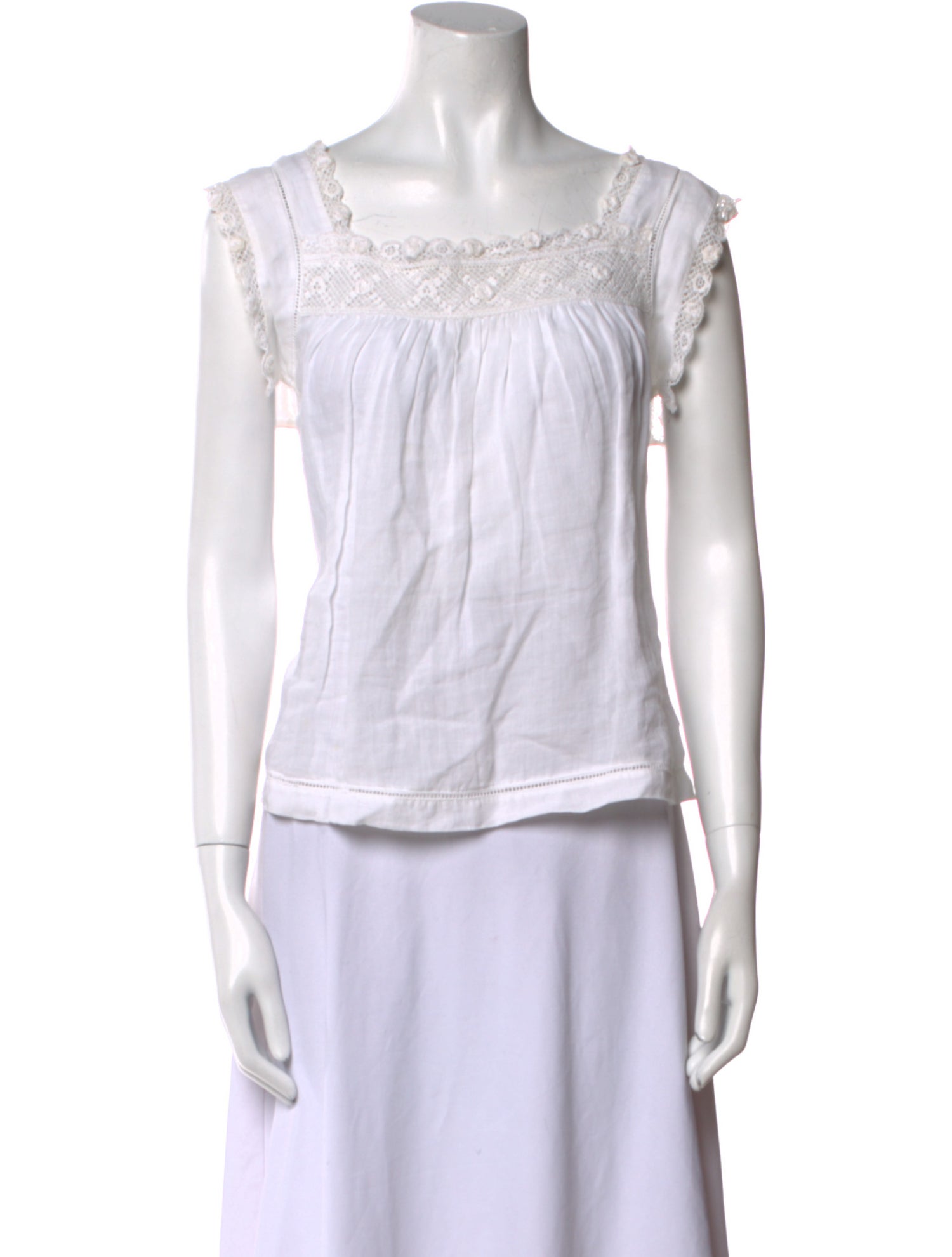 DÔEN Square Neckline Sleeveless Top