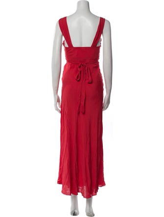 DÔEN V-Neck Long Dress