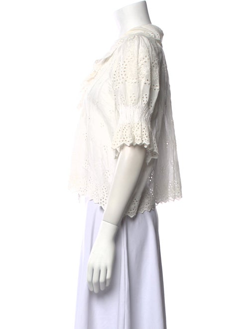 DÔEN V-Neck Short Sleeve Crop Top