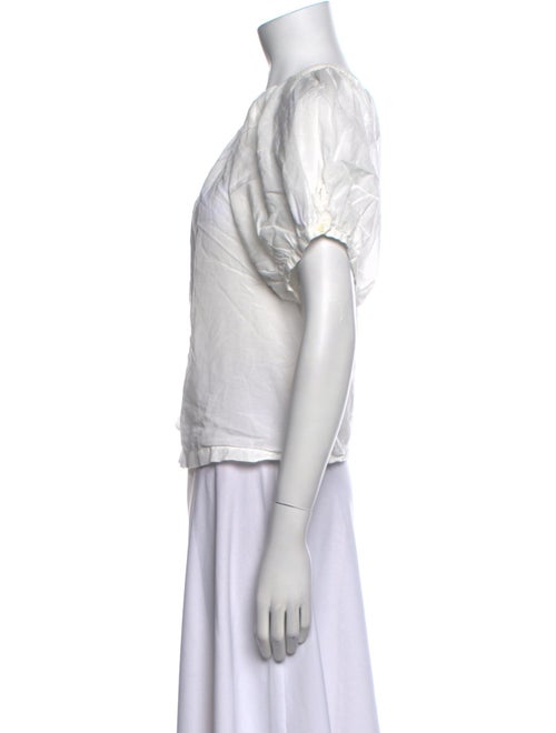 DÔEN Crew Neck Short Sleeve Button-Up Top