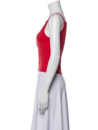 DÔEN Square Neckline Sleeveless Crop Top