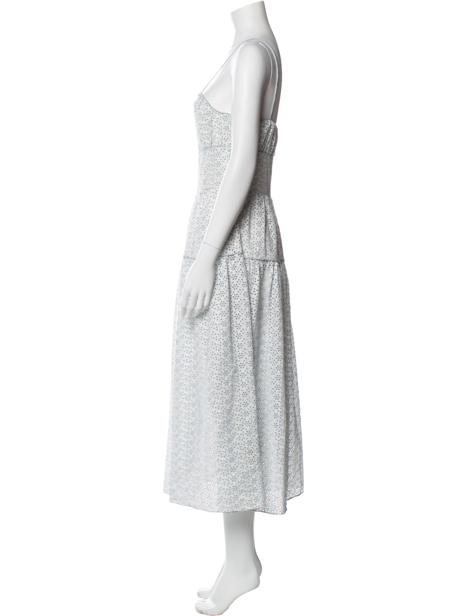 DÔEN Lace Pattern Long Dress