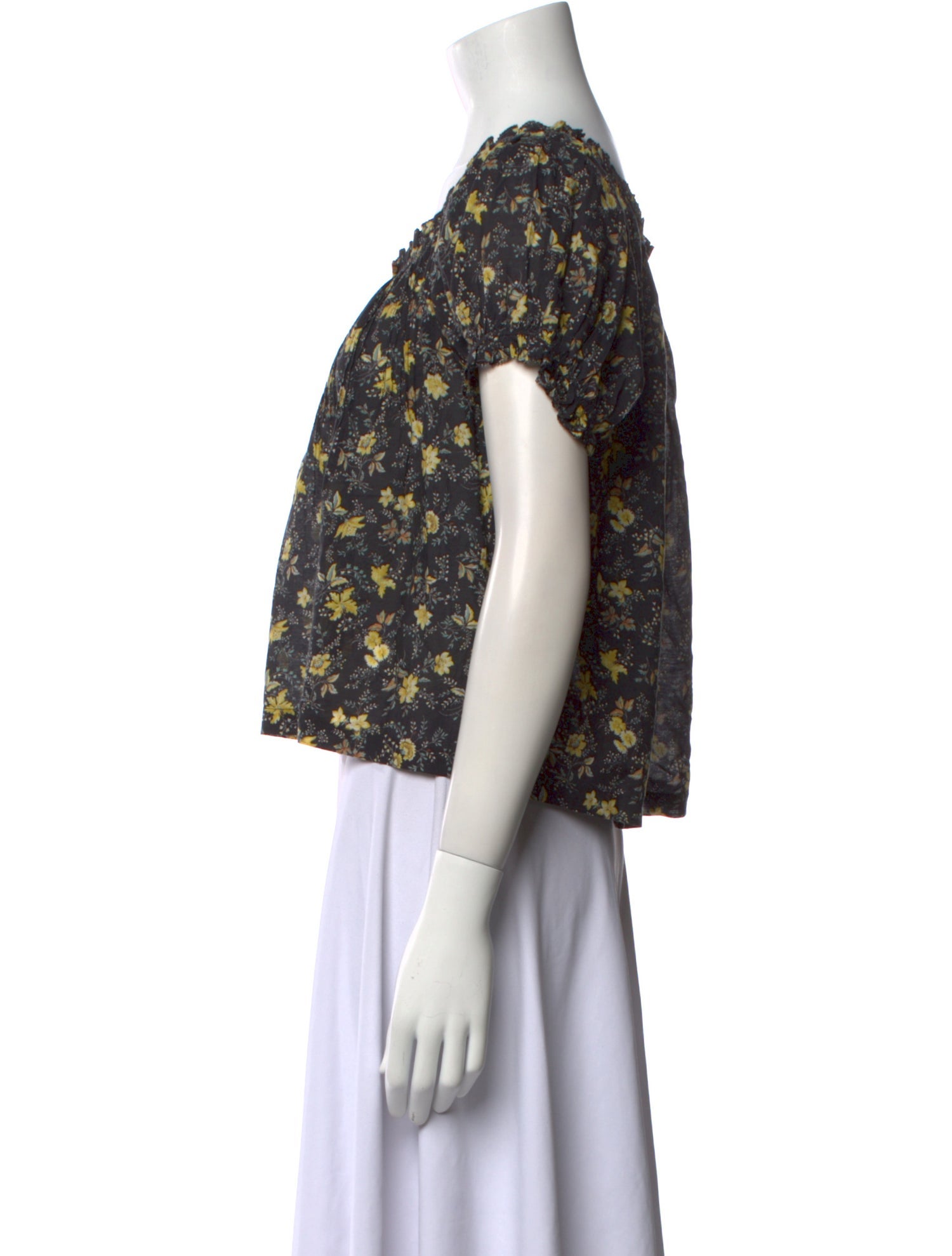 DÔEN Floral Print Scoop Neck Crop Top