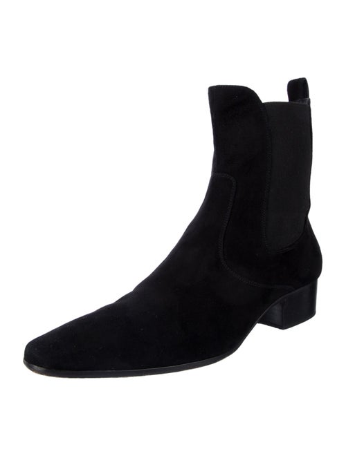 DÔEN Suede Chelsea Boots