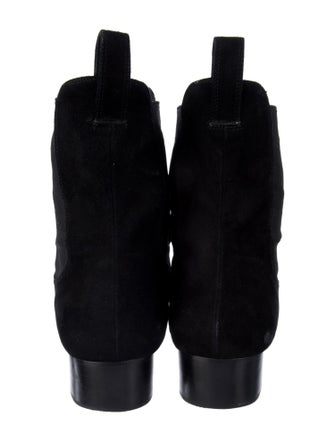 DÔEN Suede Chelsea Boots