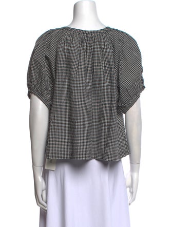 DÔEN Plaid Print Scoop Neck Crop Top