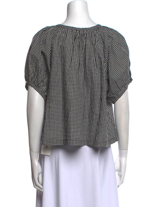 DÔEN Plaid Print Scoop Neck Crop Top