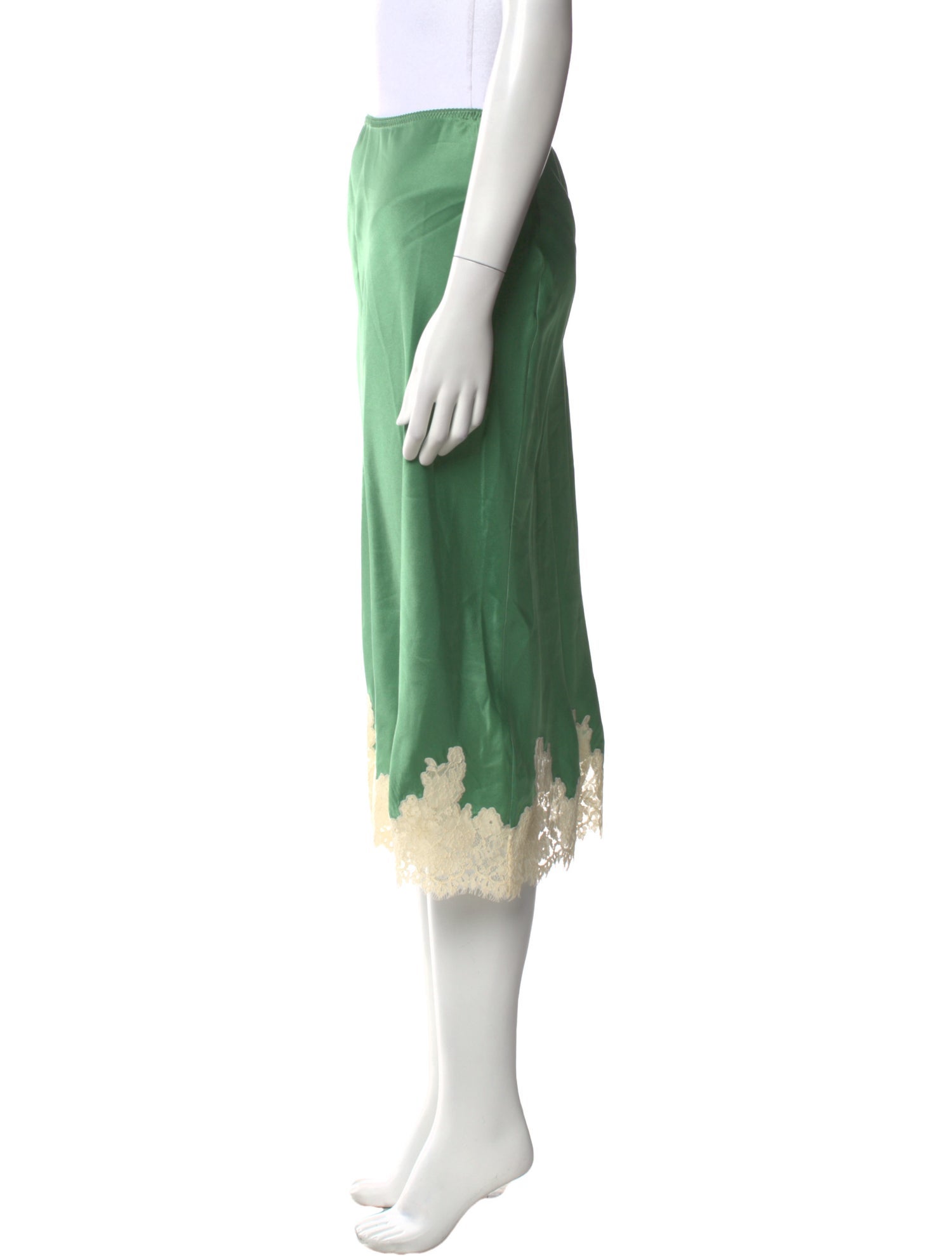 DÔEN Silk Knee-Length Skirt