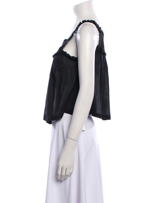 DÔEN Square Neckline Sleeveless Crop Top