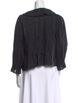 DÔEN V-Neck Three-Quarter Sleeve Blouse