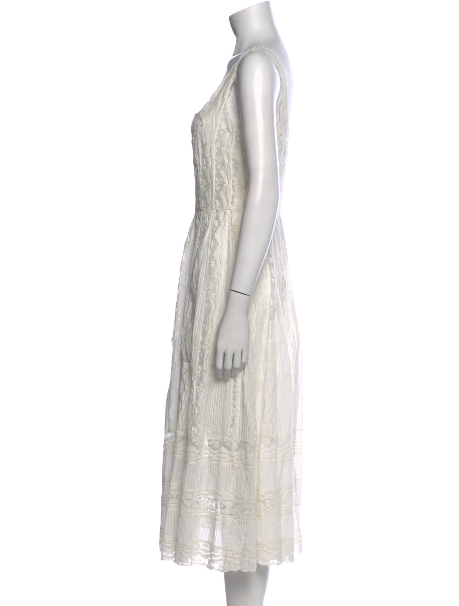 DÔEN Lace Pattern Midi Length Dress w/ Tags