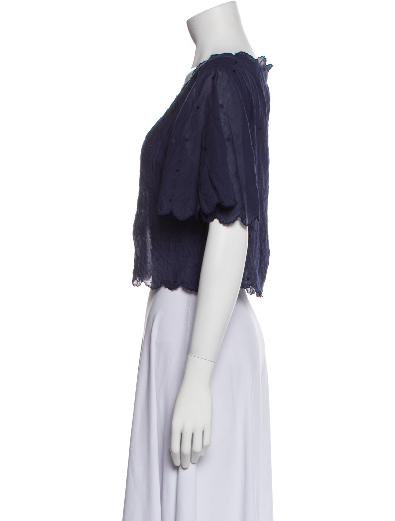 DÔEN V-Neck Short Sleeve Crop Top