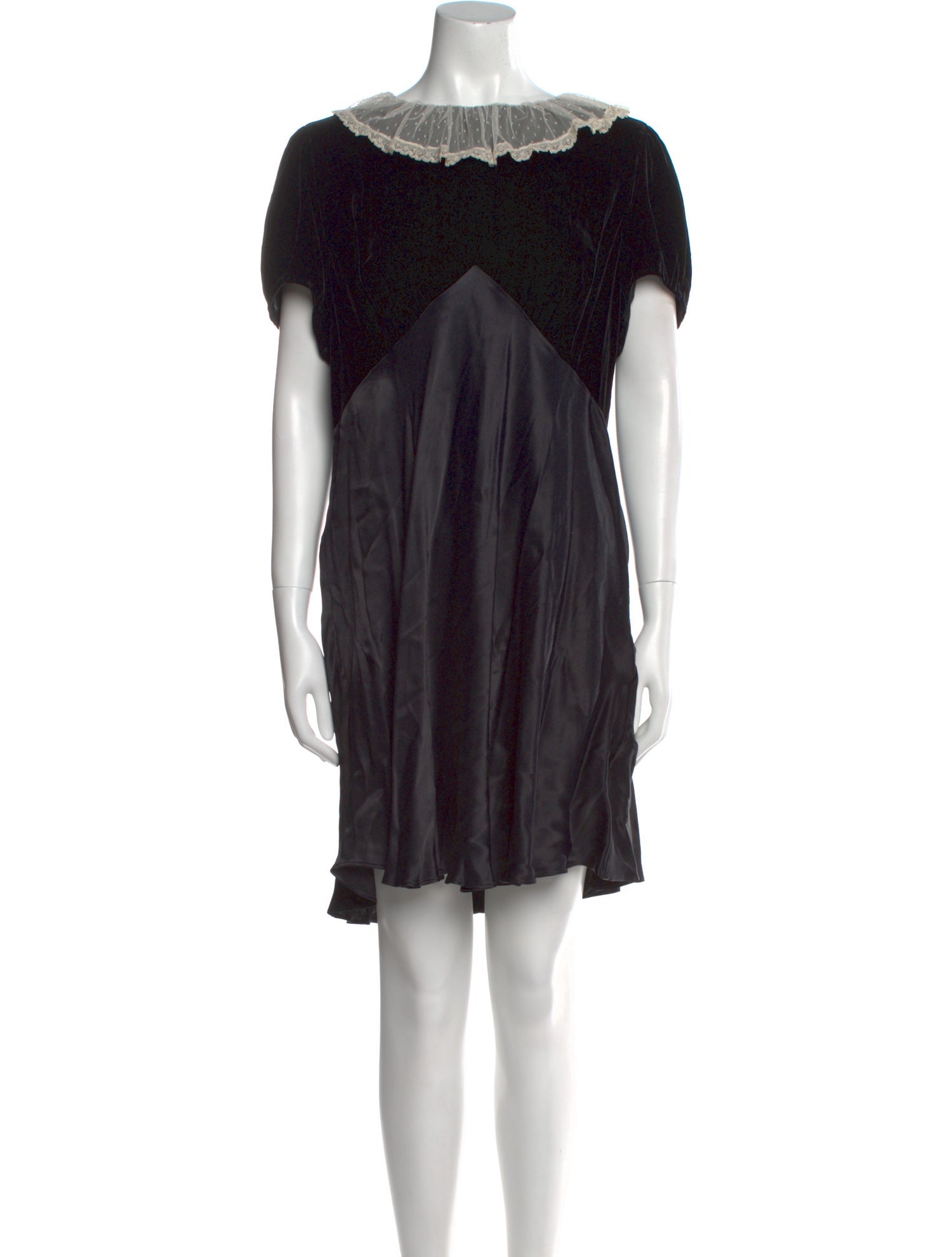 DÔEN Bateau Neckline Knee-Length Dress