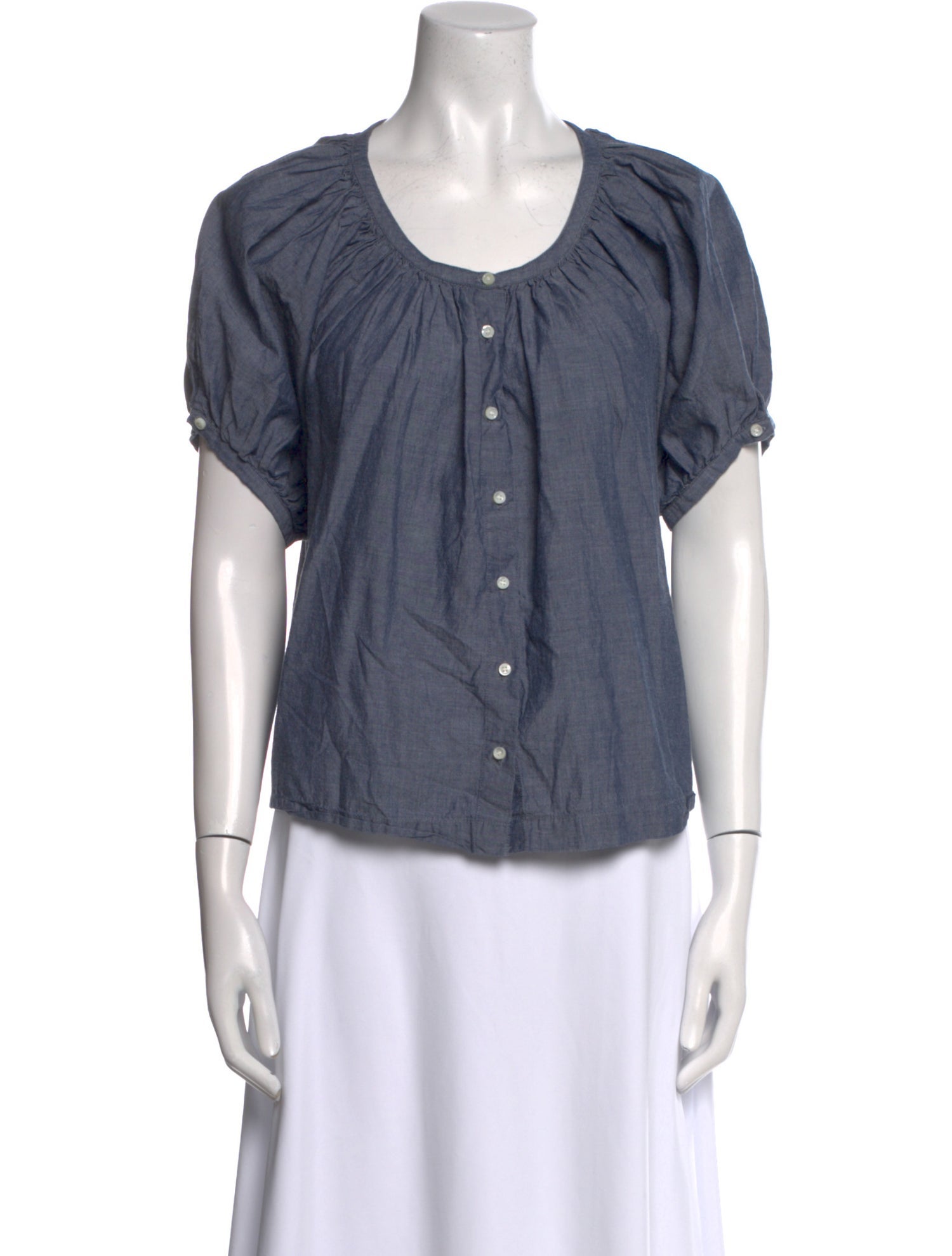DÔEN Scoop Neck Short Sleeve Button-Up Top