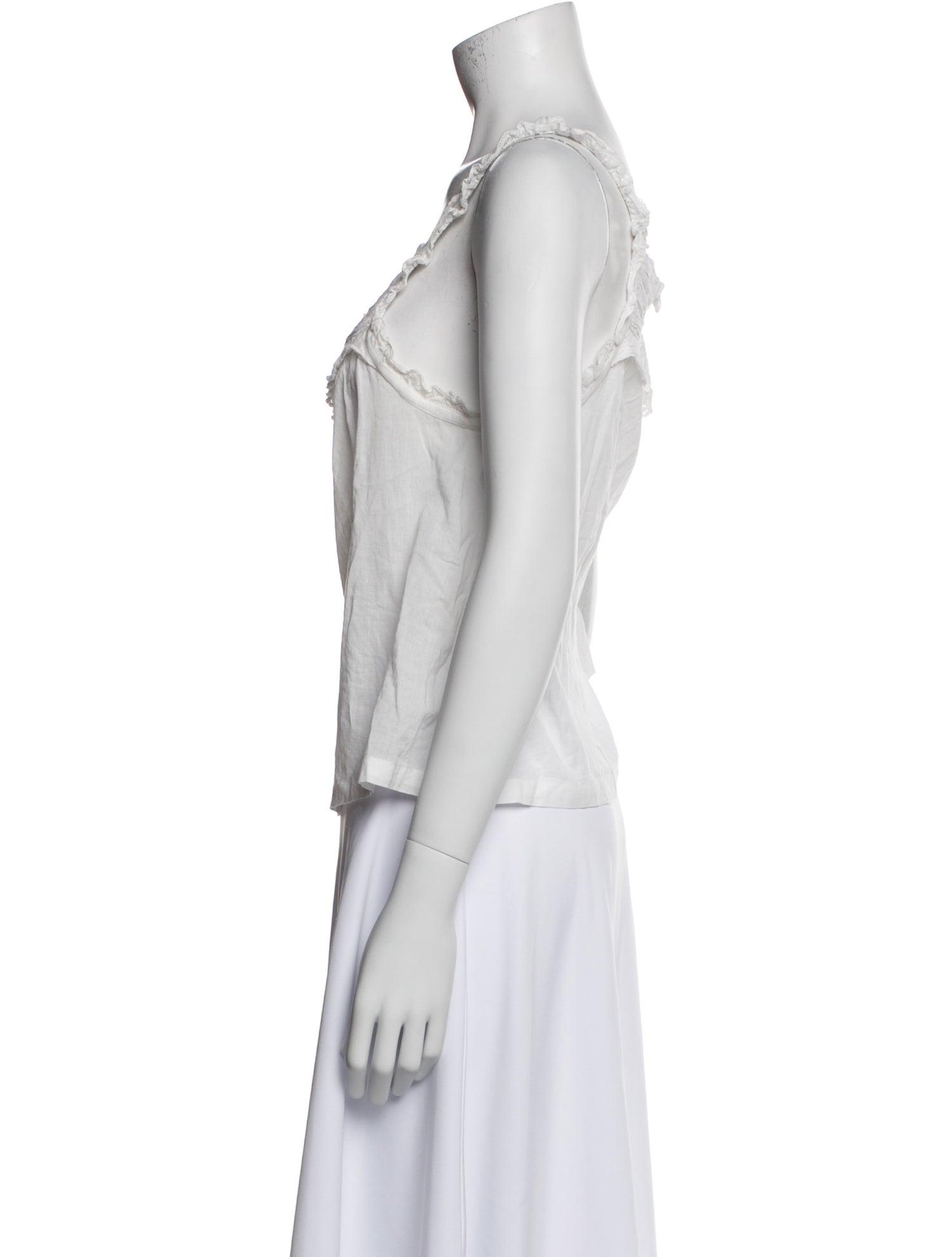 DÔEN Square Neckline Sleeveless Top