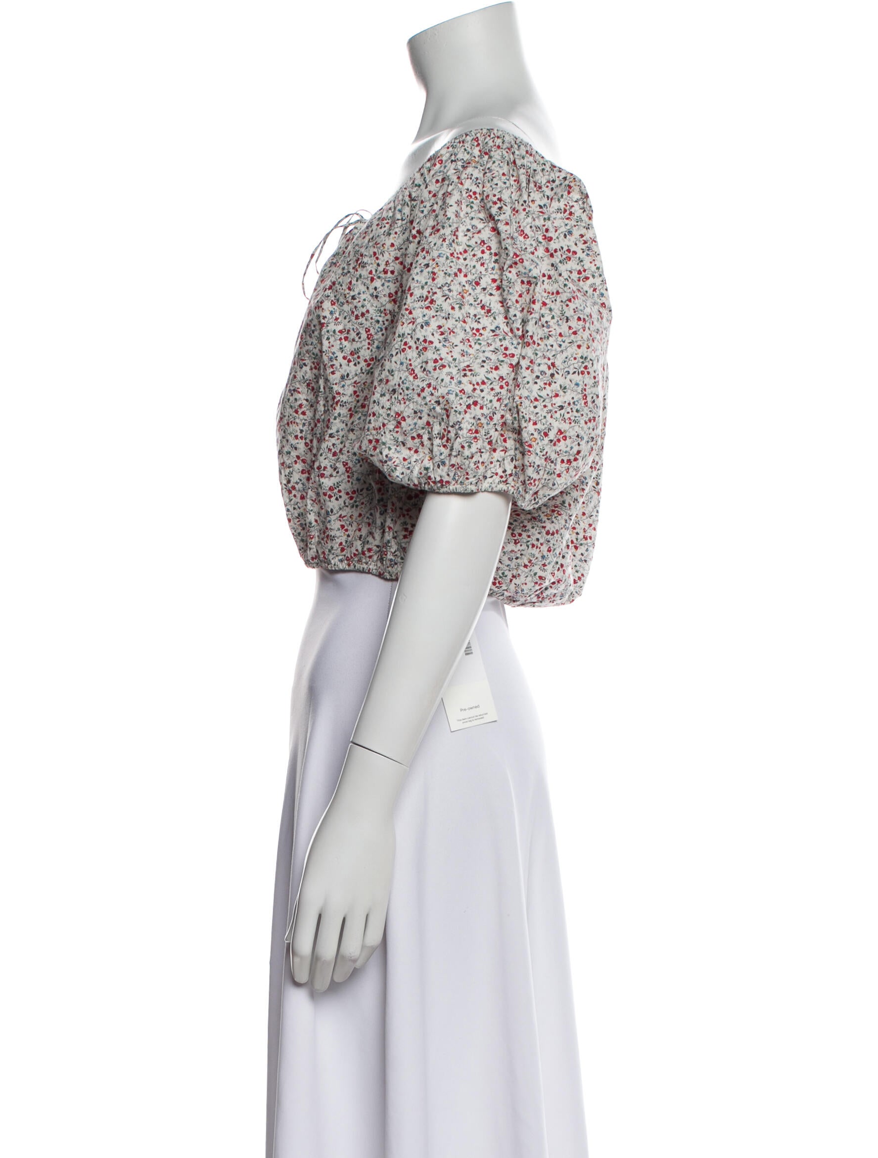 DÔEN Floral Print Off-The-Shoulder Crop Top