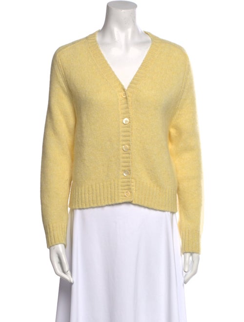 DÔEN Alpaca V-Neck Sweater