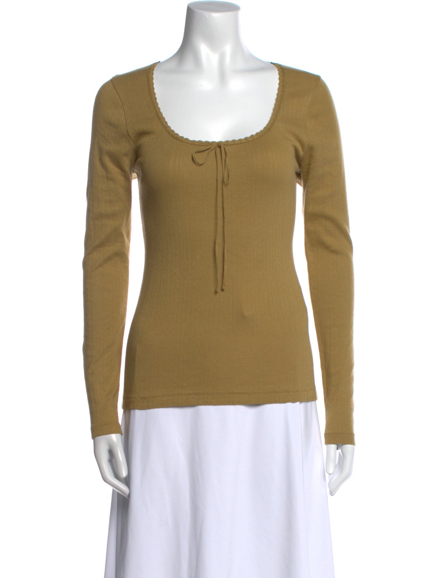 DÔEN Scoop Neck Long Sleeve Top