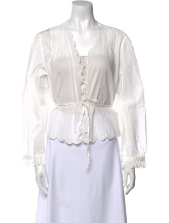 DÔEN V-Neck Three-Quarter Sleeve Blouse