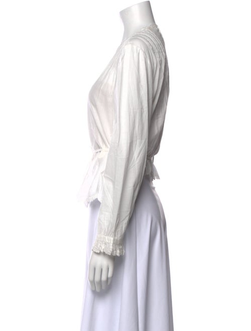 DÔEN V-Neck Three-Quarter Sleeve Blouse