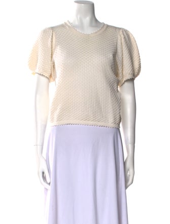 DÔEN Crew Neck Short Sleeve Crop Top