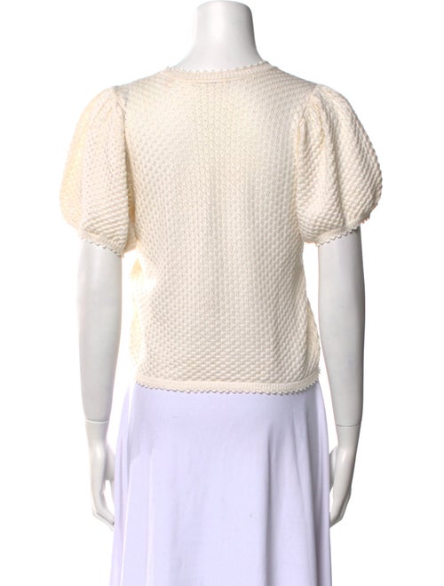 DÔEN Crew Neck Short Sleeve Crop Top