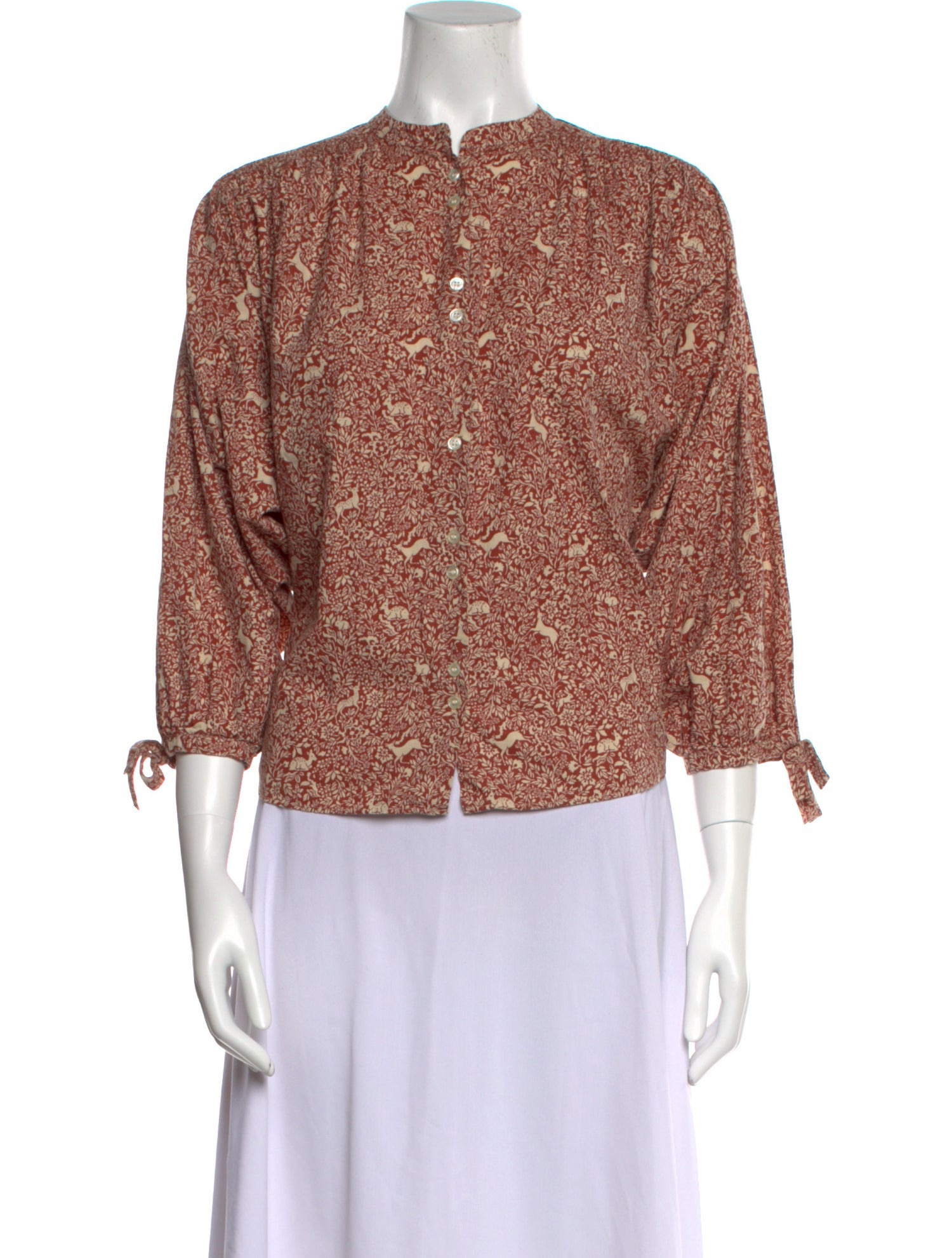 DÔEN Floral Print Crew Neck Button-Up Top