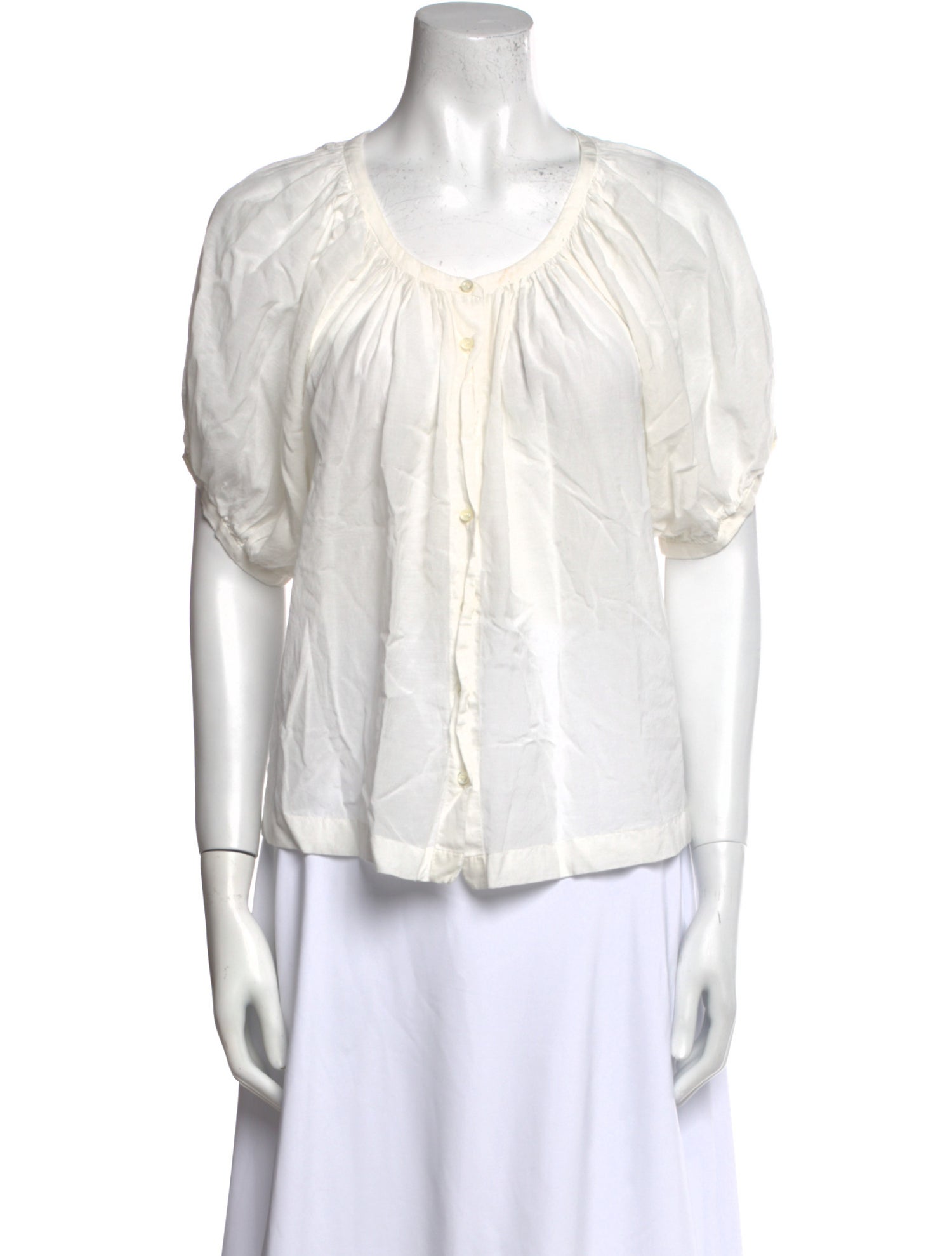 DÔEN Scoop Neck Short Sleeve Button-Up Top