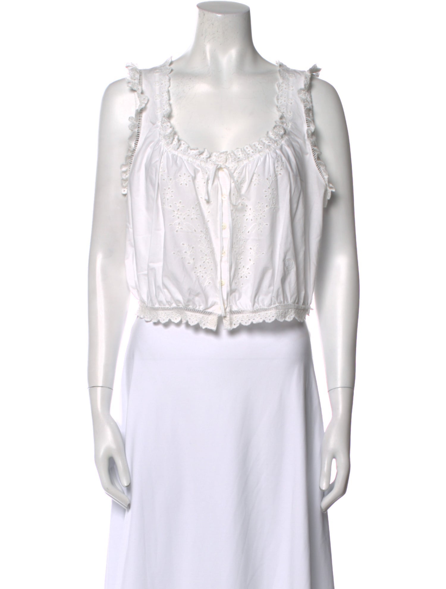 DÔEN Scoop Neck Sleeveless Crop Top