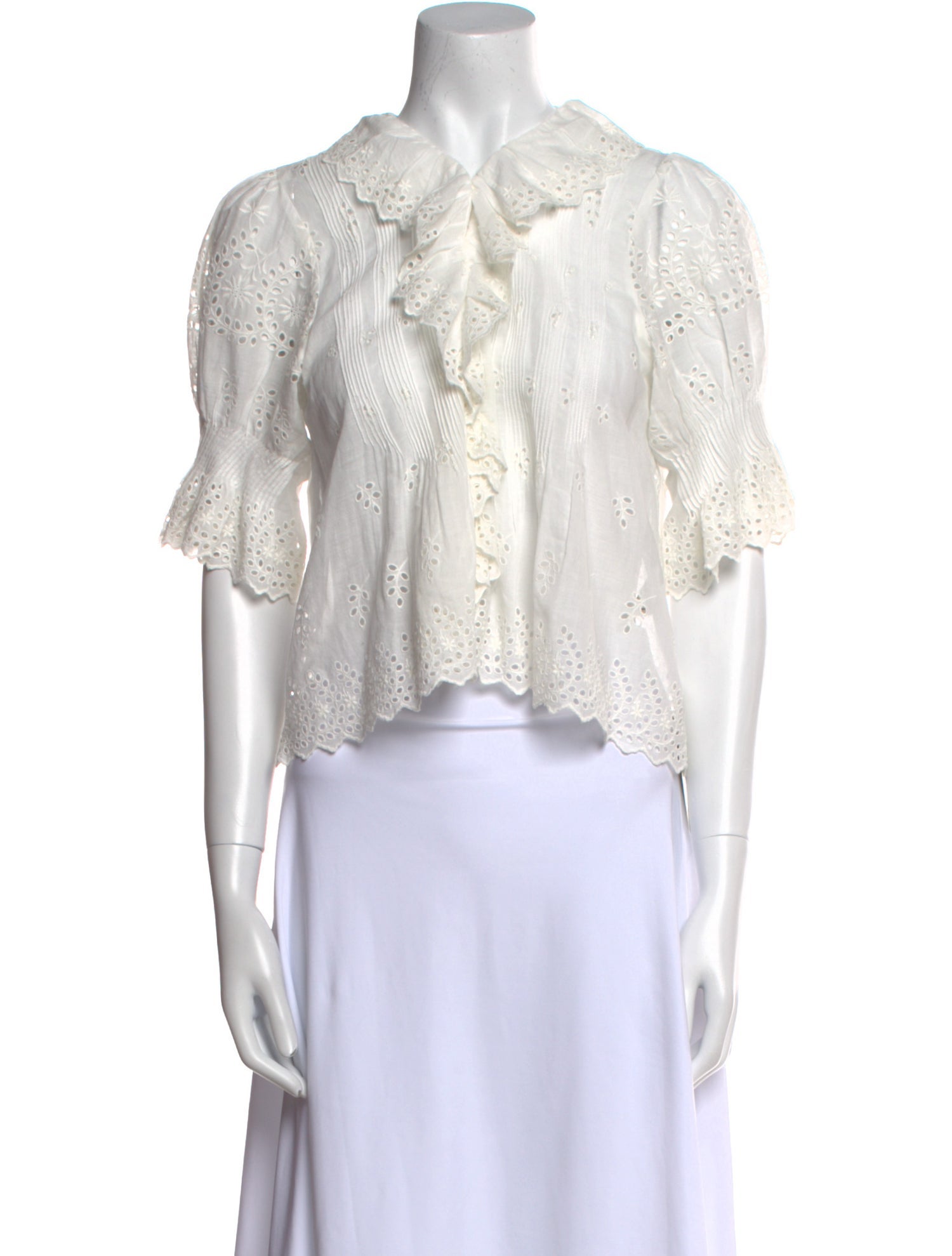 DÔEN V-Neck Short Sleeve Crop Top