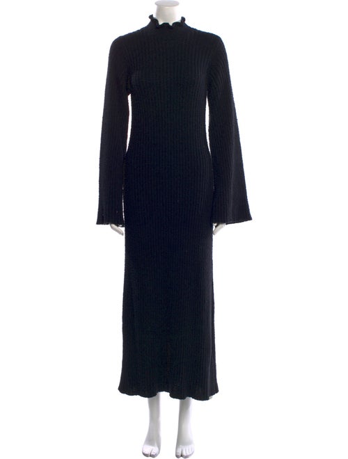 DÔEN Turtleneck Long Dress