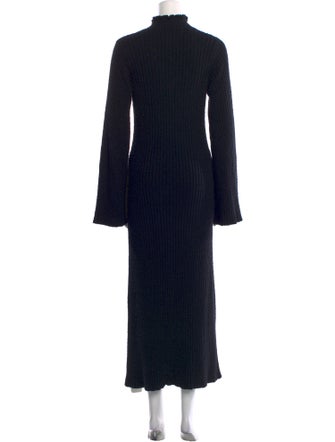 DÔEN Turtleneck Long Dress