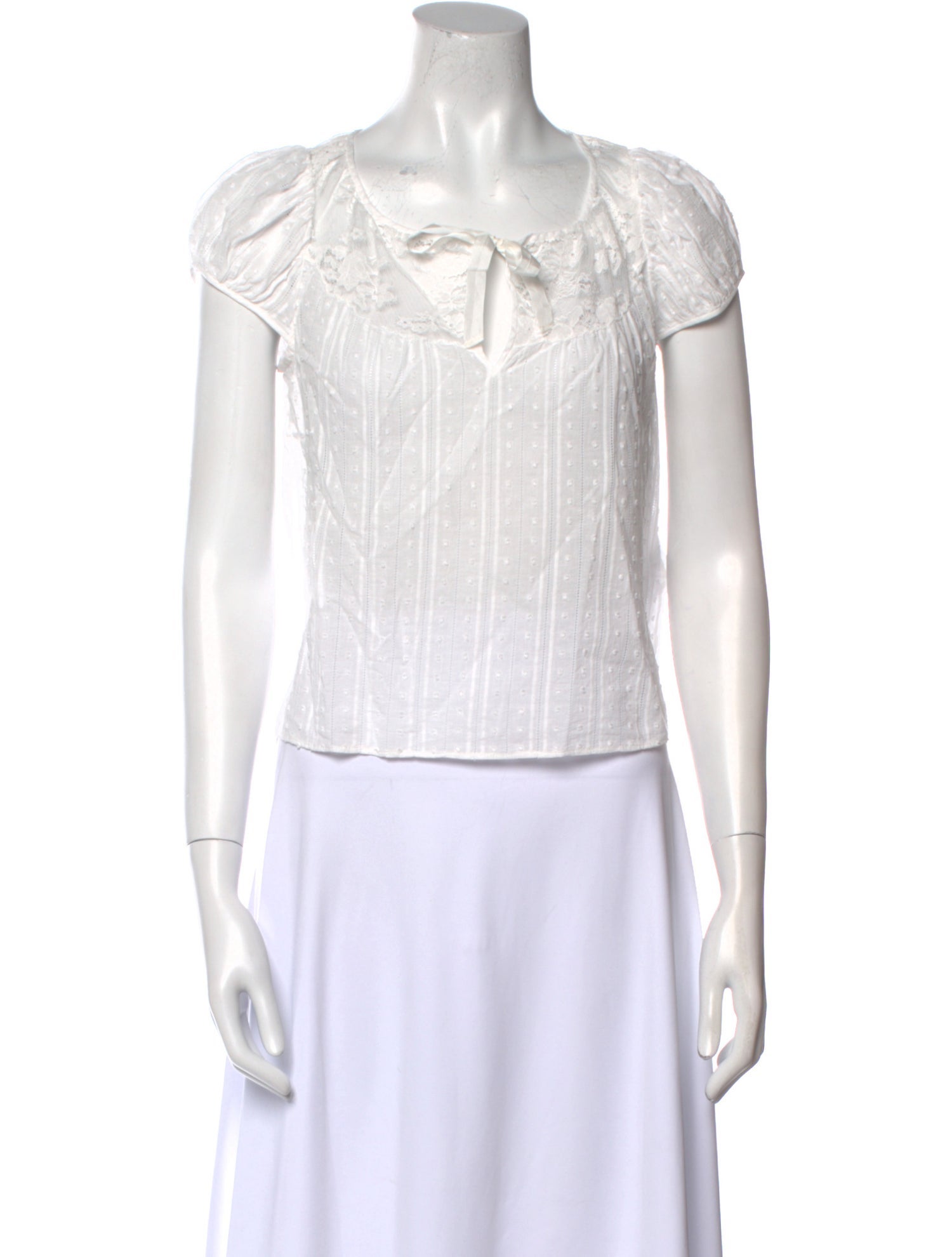 DÔEN Tie Neck Short Sleeve Crop Top