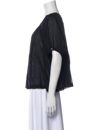 DÔEN Scoop Neck Short Sleeve Button-Up Top