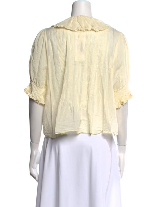 DÔEN V-Neck Three-Quarter Sleeve Blouse