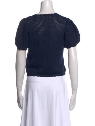 DÔEN Crew Neck Short Sleeve Crop Top