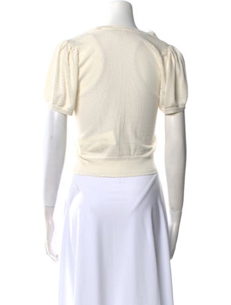 DÔEN V-Neck Short Sleeve Crop Top